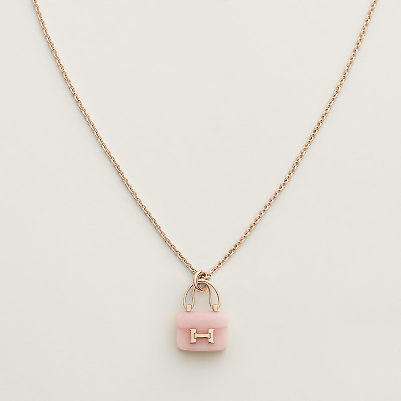 Amulettes Constance pendant - Rose gold | Hermès Macau SAR